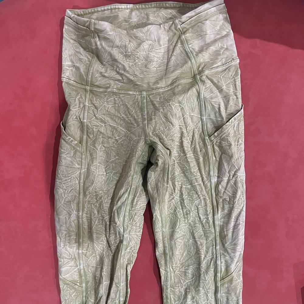 LULULEMON LEGGINGS